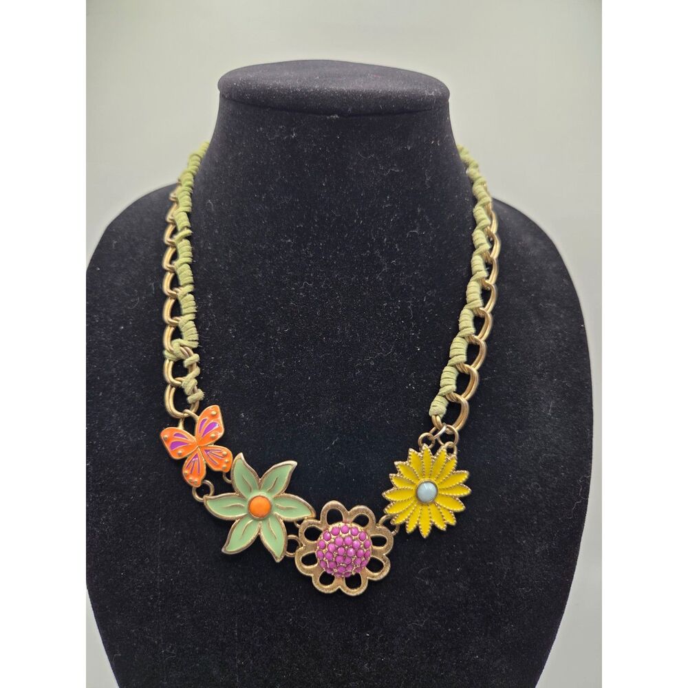 1788. Lia Sophia Spring Ahead Enamel Flower Necklace